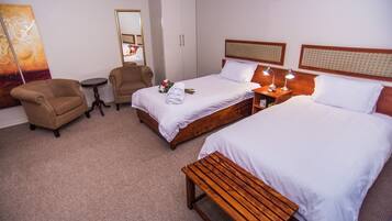 Premium bedding, in-room safe, individually decorated