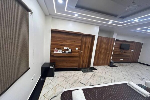 Room - Hotel Singh Continental (New Delhi)