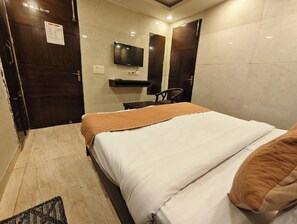 Room - The Gera (New Delhi)
