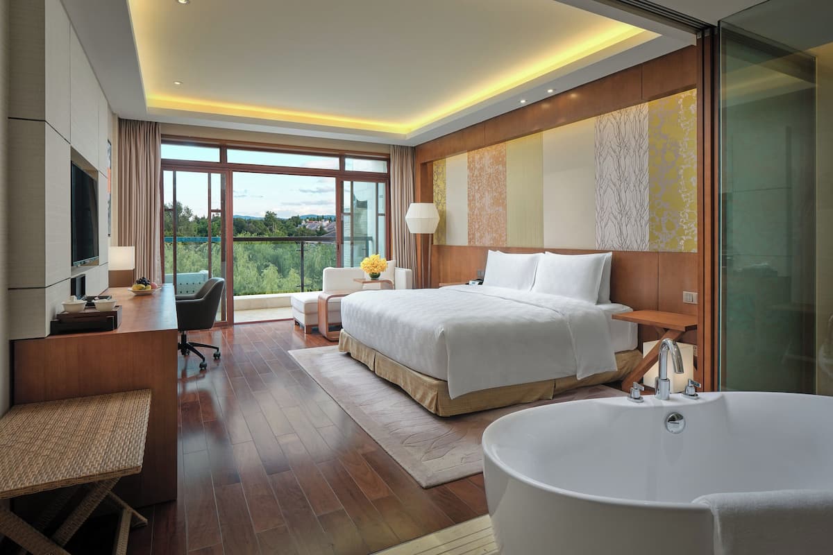 Minibar, in-room safe, desk, blackout curtains