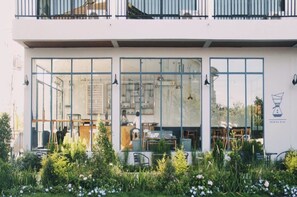 Terrace/patio - Phukaning Hotel (Udon Thani)