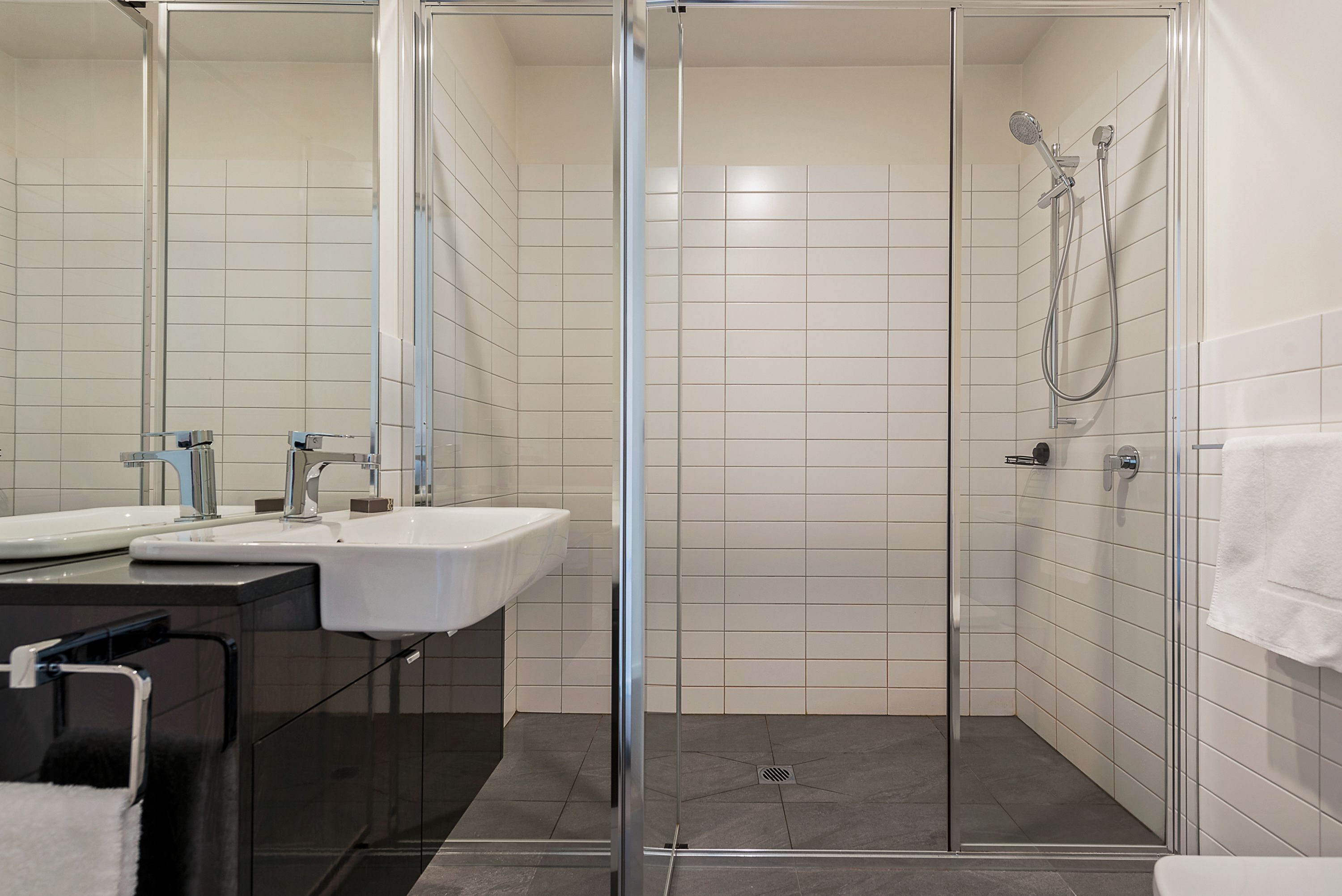 110 Hampden Apartments — image 8