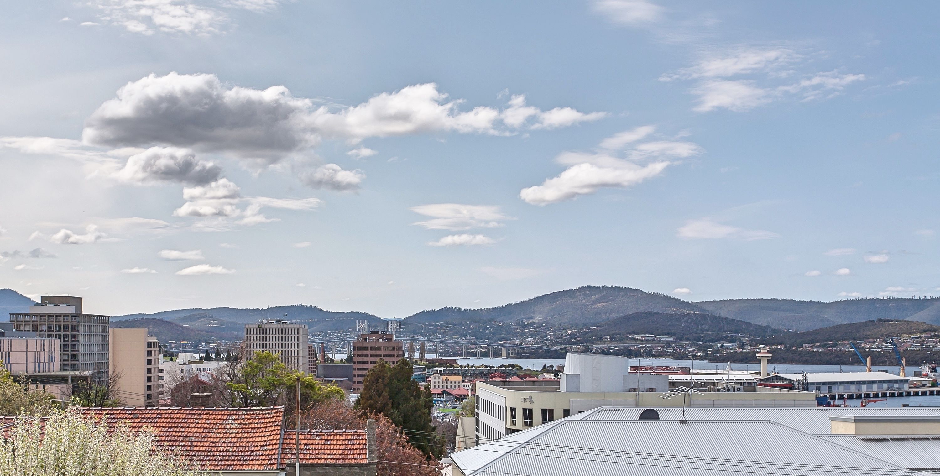 110 Hampden Apartments — image 22