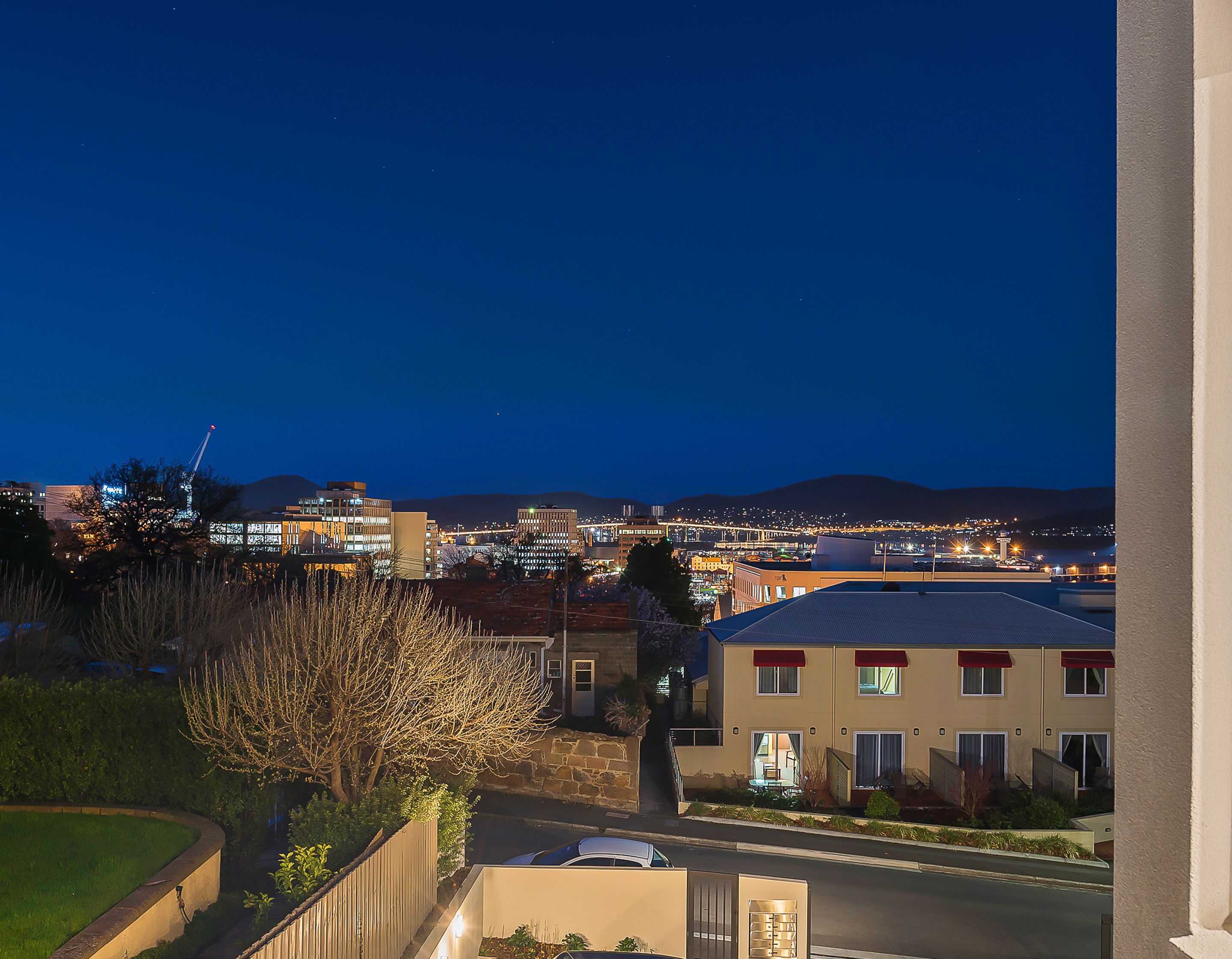 110 Hampden Apartments — image 19