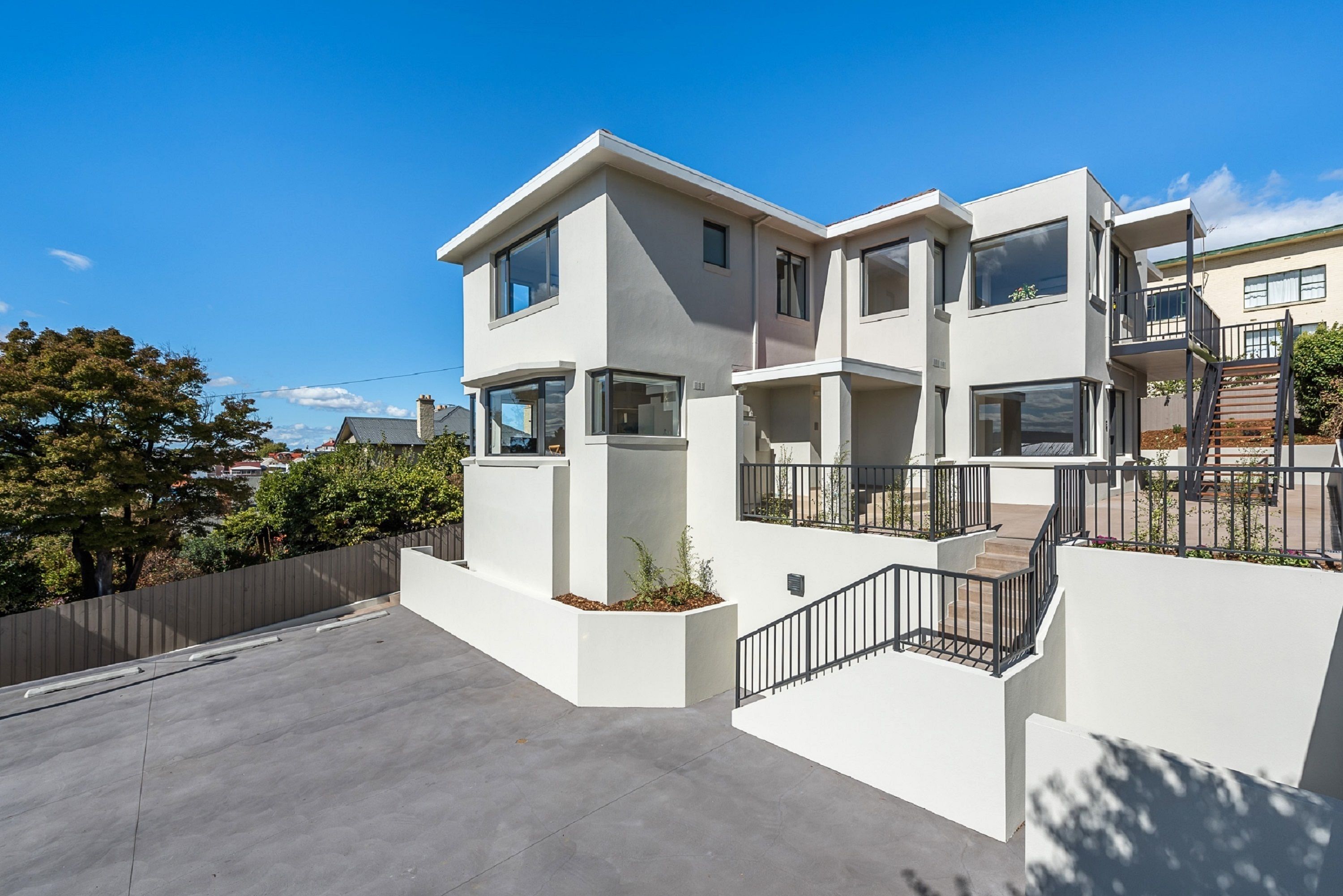 110 Hampden Apartments — image 29