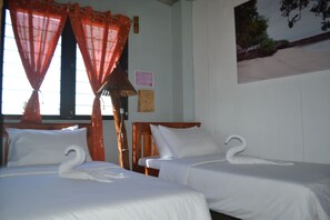 Classic Double Room, 2 Single Beds