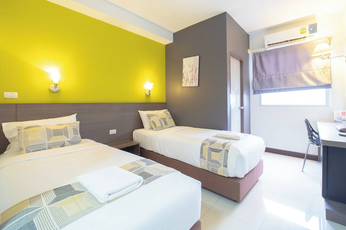 In-room safe, desk, blackout curtains, free WiFi