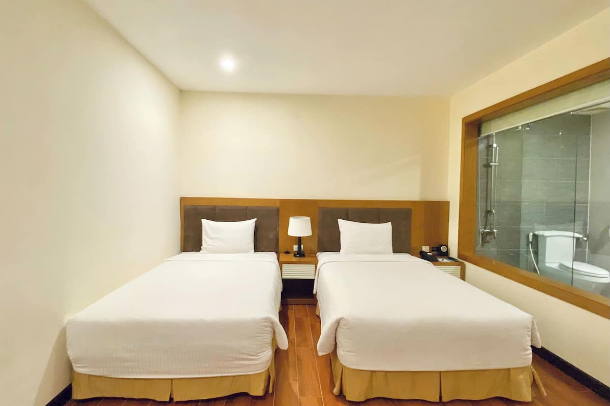 Superior Twin Room, No Windows