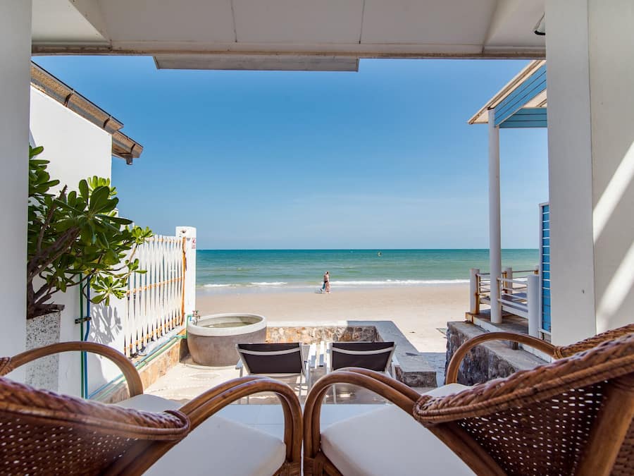 One Bedroom Beachfront suite | Balcony view