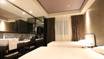 Twin Room, No View | In-room safe, blackout drapes, free WiFi, bed sheets