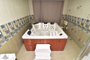 Steam room - Hotel The Grand Mamta (Srinagar)