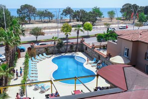 スタンダード ダブルまたはツインルーム パーシャルシービュー | 部屋からの景観