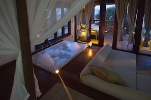 Villa luxueuse (Beach) | Minibar, coffre-fort, ameublement unique, bureau