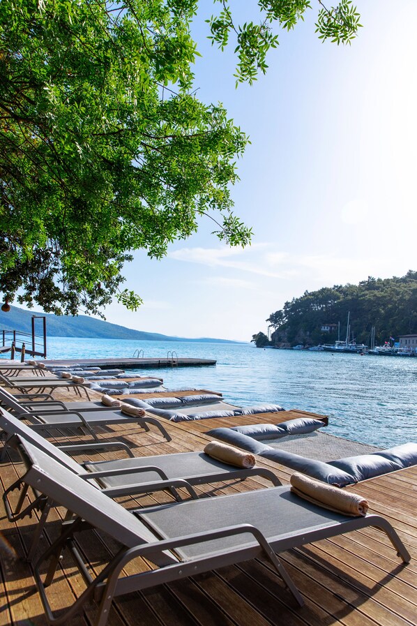 Exterior detail - Baga Hotel (Ula)