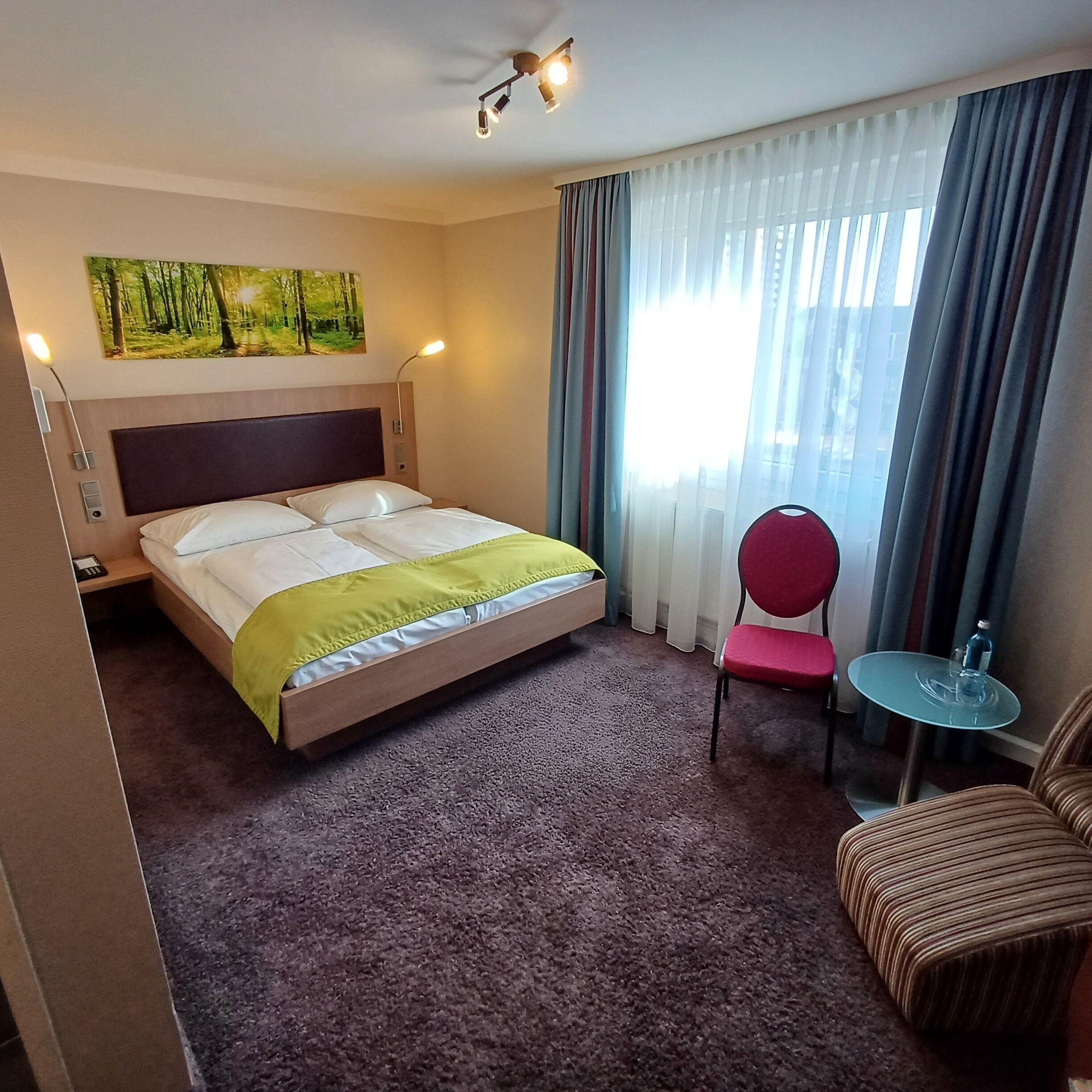 Classic Double Room | Desk, soundproofing, bed sheets