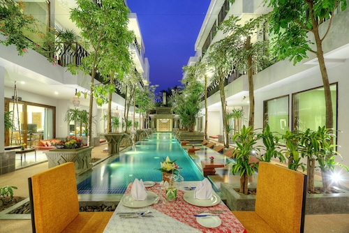 Golden Temple Retreat
