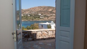 Appartamento familiare, vista mare | Vista dalla camera