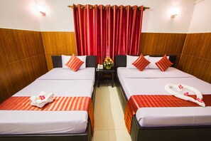 家庭客房 | 書桌、隔音、免費無線上網、床單