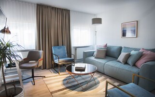 Deluxe Apartment, 1 King Bed | Premium bedding, desk, laptop workspace, blackout curtains