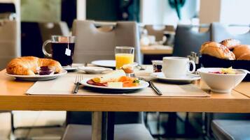 Daily buffet breakfast (EUR 5.00 per person)