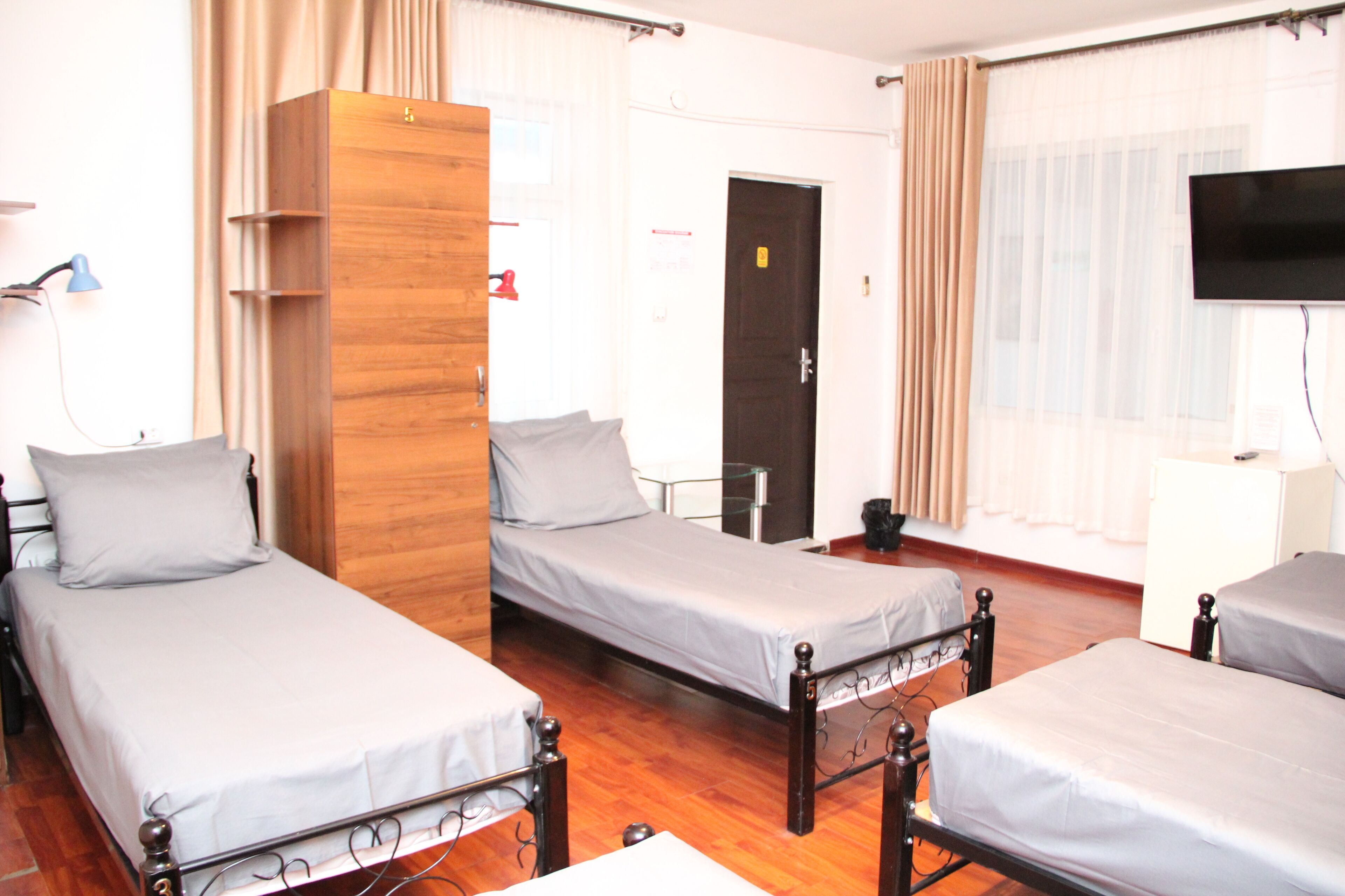 Foto - Anvar's Guests