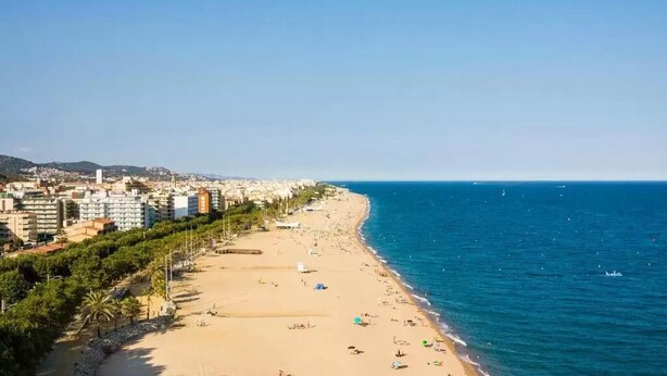 Beach nearby - Hotel Mercè (Pineda de Mar)