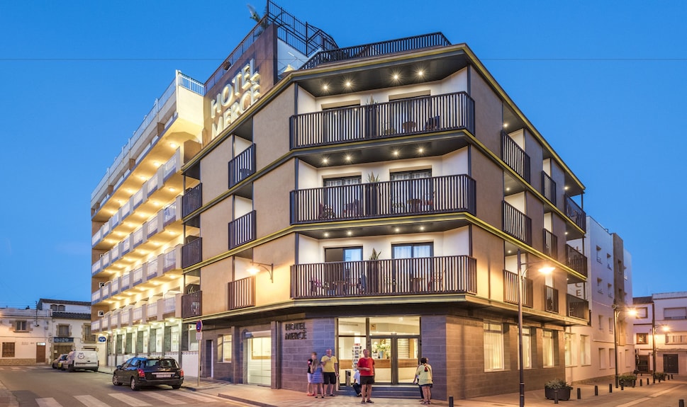 1884e7ab Https://Images.trvl-Media.com/Lodging/18000000/17240000/17234500/17234437/1884E7Ab.jpg?Impolicy=Resizecrop&Amp;Ra=Fill&Amp;Rh=575&Amp;Rw=575