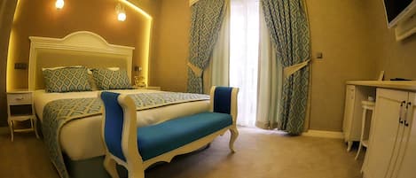 Suite | Minibar, desk, soundproofing, free WiFi