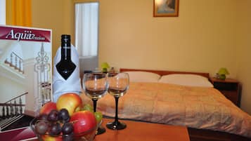 Standard Double or Twin Room | Hypo-allergenic bedding, minibar, desk, iron/ironing board