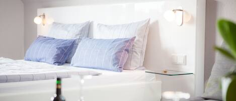 1 bedroom, hypo-allergenic bedding, in-room safe, desk