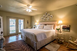 Duplex (Lone Star Gasthaus - Large Suite) | 1 bedroom, free WiFi - Lone Star Guest Haus - Large Suite (Fredericksburg)