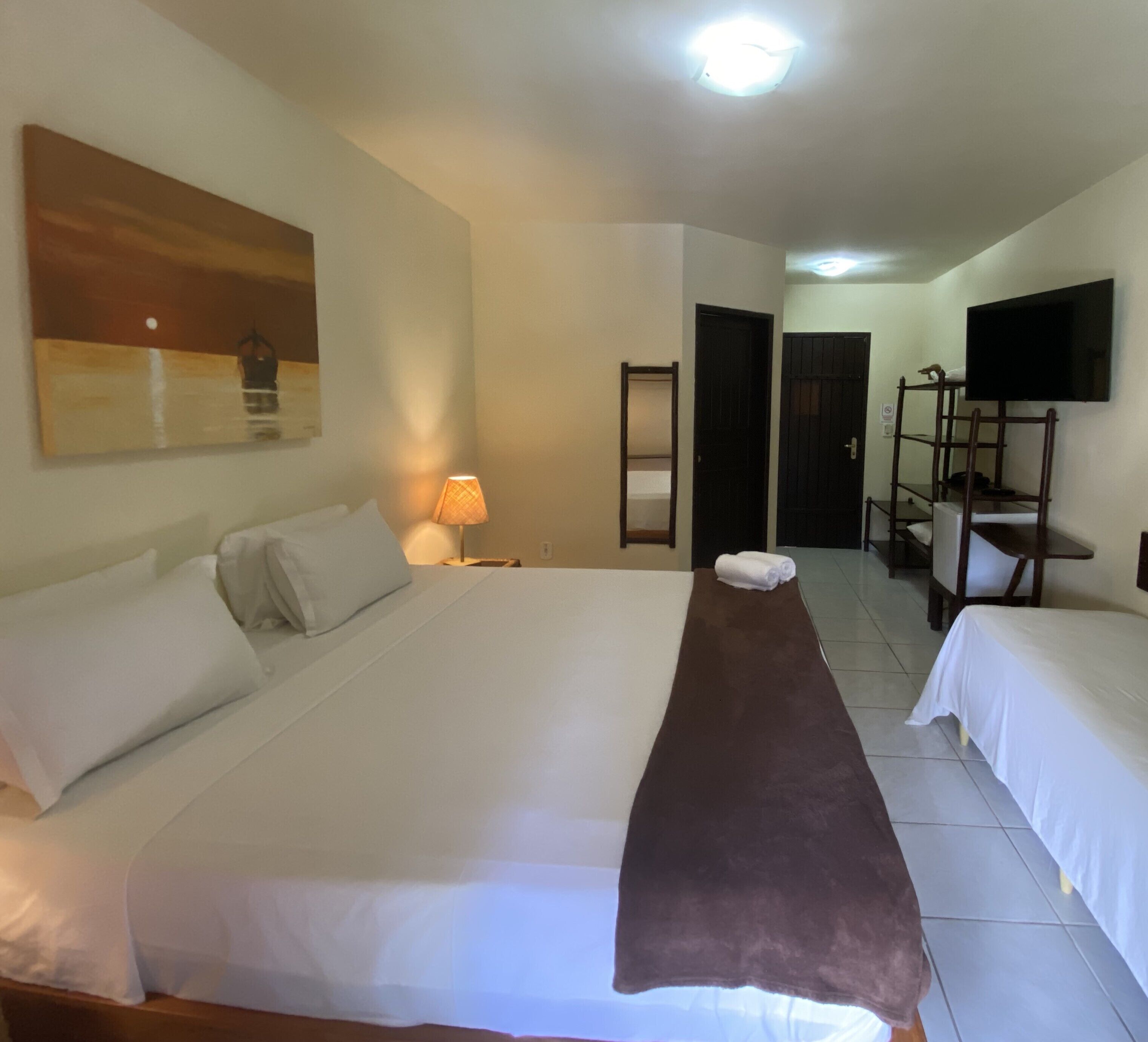 deluxe room, 1 bedroom, pool view, garden area (double / casal) | 1 bedroom, minibar, free wifi, bed sheets