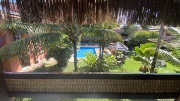 Minibar, wifi gratis y ropa de cama