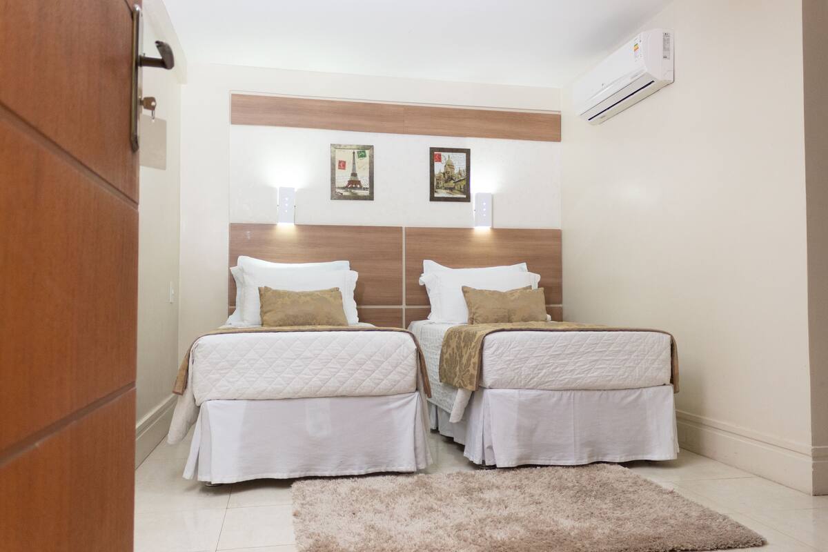 Double Room, 2 Single Beds