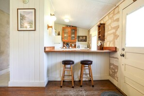 House (Baethge - Behrend) | Private kitchen | Fridge, microwave, stovetop, coffee/tea maker