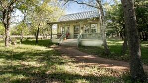 Exterior - Your Hiding Place (Fredericksburg)