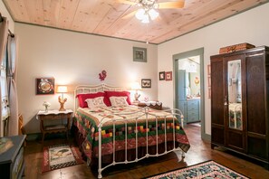 House (Rooster Springs) | 1 bilik tidur, dihias secara berasingan, Wi-fi percuma 