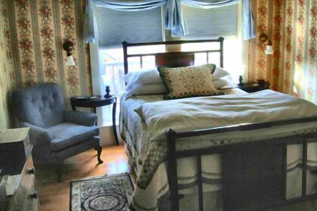 Camera, vasca da bagno