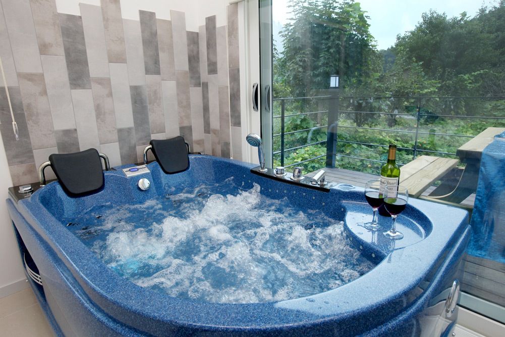 룸 (10 PY, Gioia, Lieto, Luna, Aurore) | 전용 스파 욕조