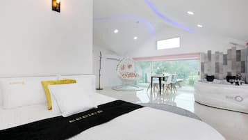 ๋ฃธ (15 PY, Bacio) | ๊ฐ์ด ์นจ๋, ๋ฌด๋ฃ WiFi