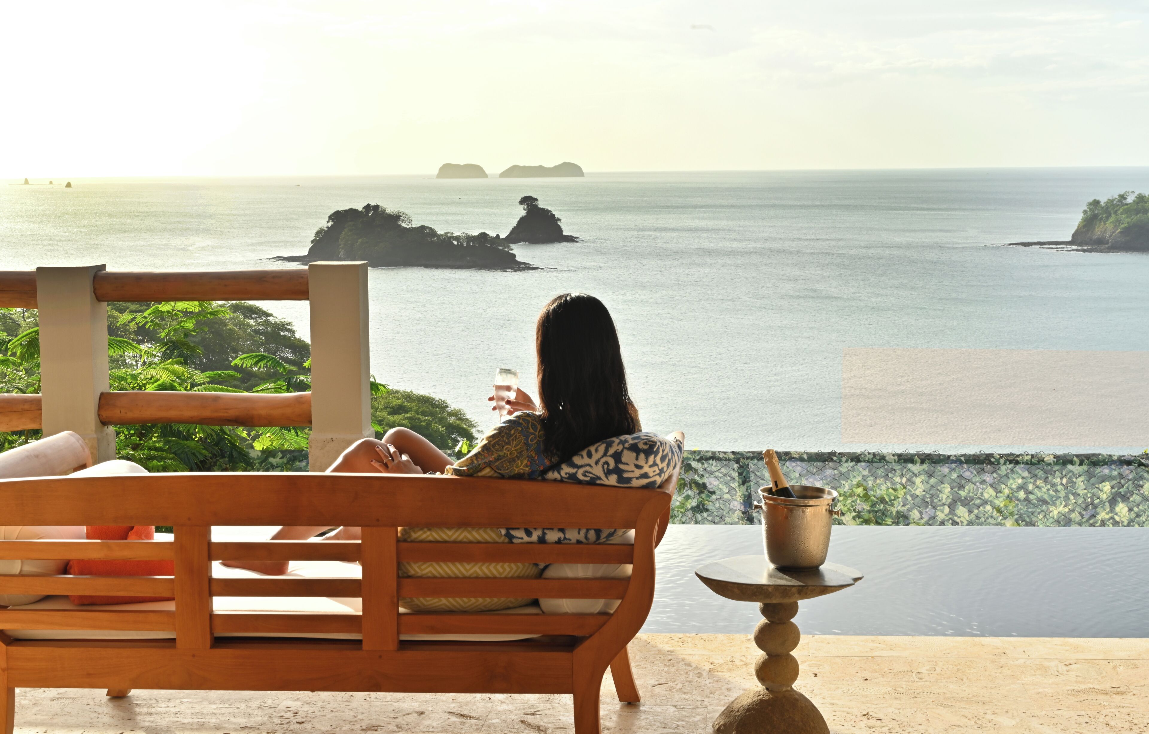 Sunset Villa with Private Plunge Pool | มินิบาร์, ตู้นิรภัยในห้องพัก, ผ้าม่านกันแสง, เตารีด/โต๊ะรีดผ้า
