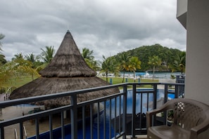 Deluxe Twin Room, 1 Bedroom, Ocean View | Balcony view