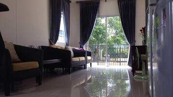 Comfort House, 3 Bedrooms | Living area | LED TV