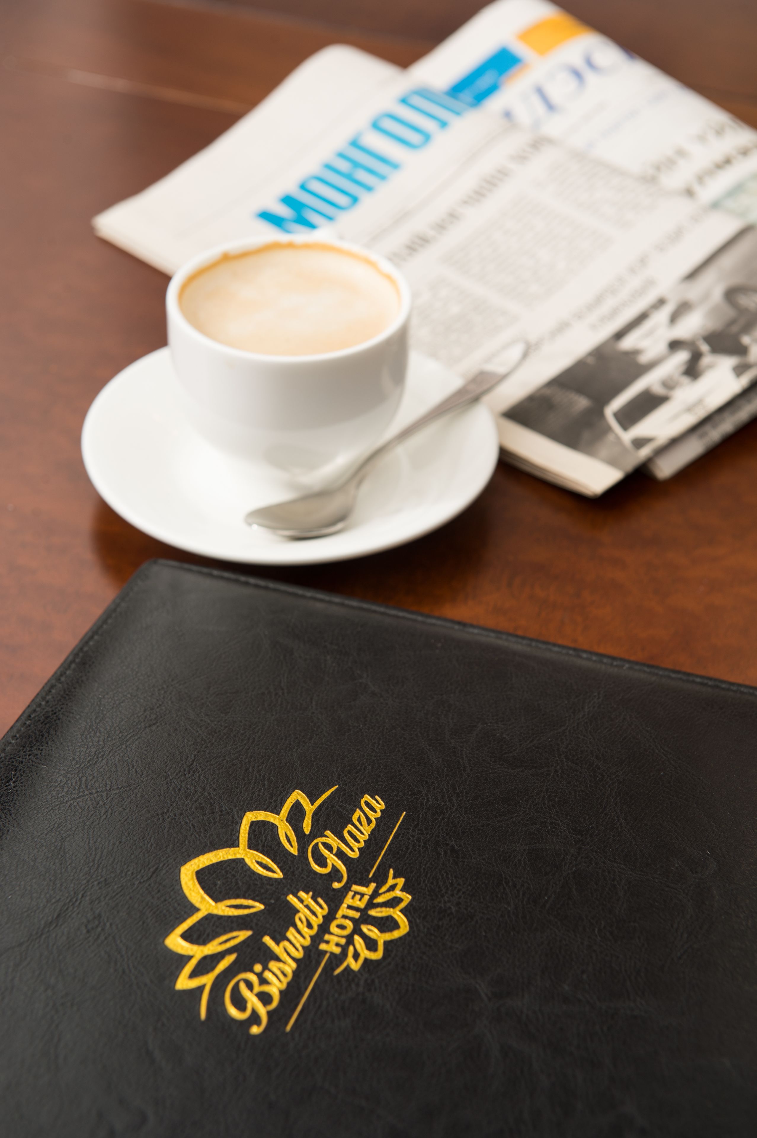 deluxe suite | food and drink