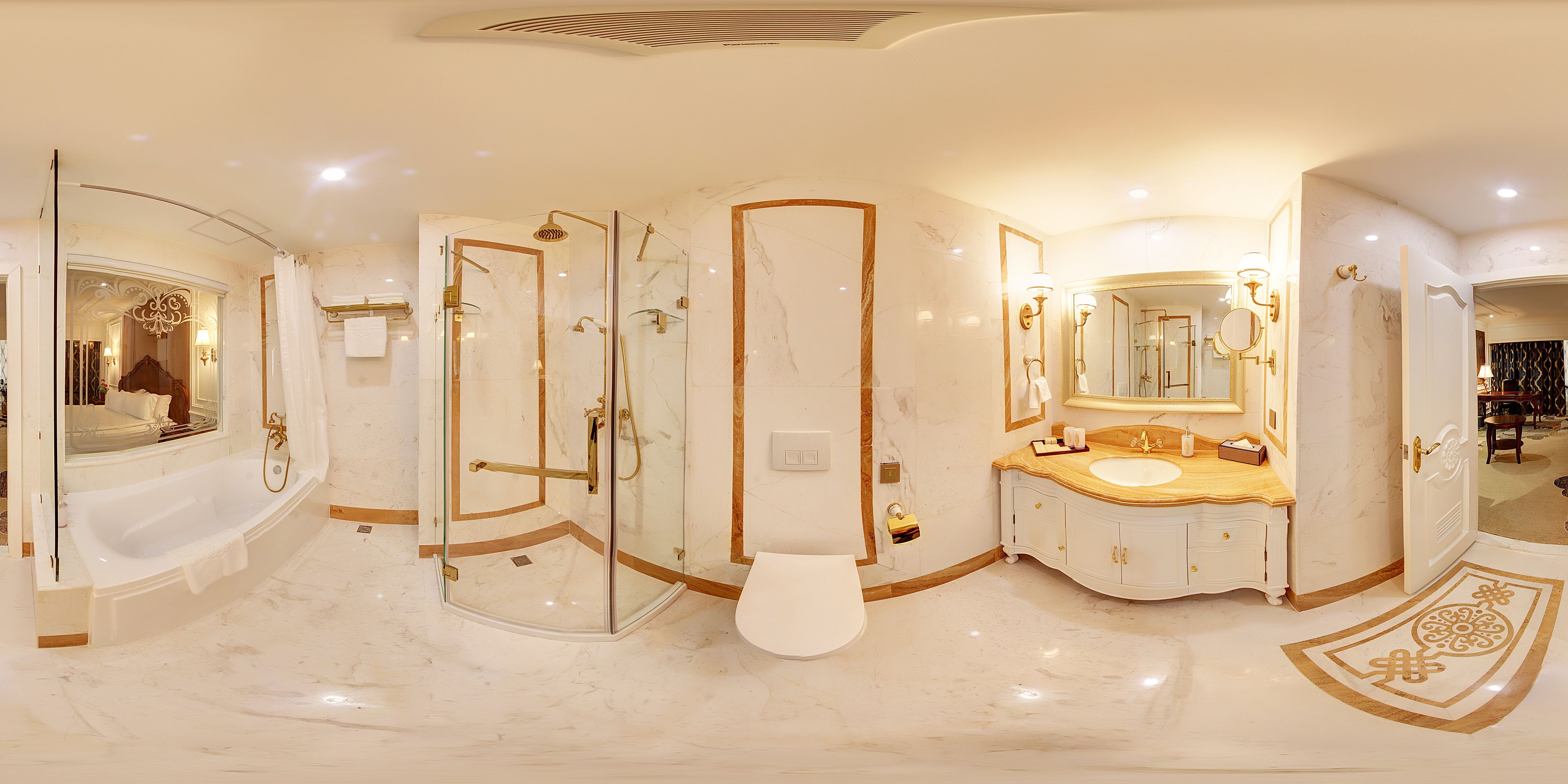 signature suite, 1 king bed, non smoking, club lounge access | bathroom | separate bathtub and shower, free toiletries, hair dryer, bathrobes