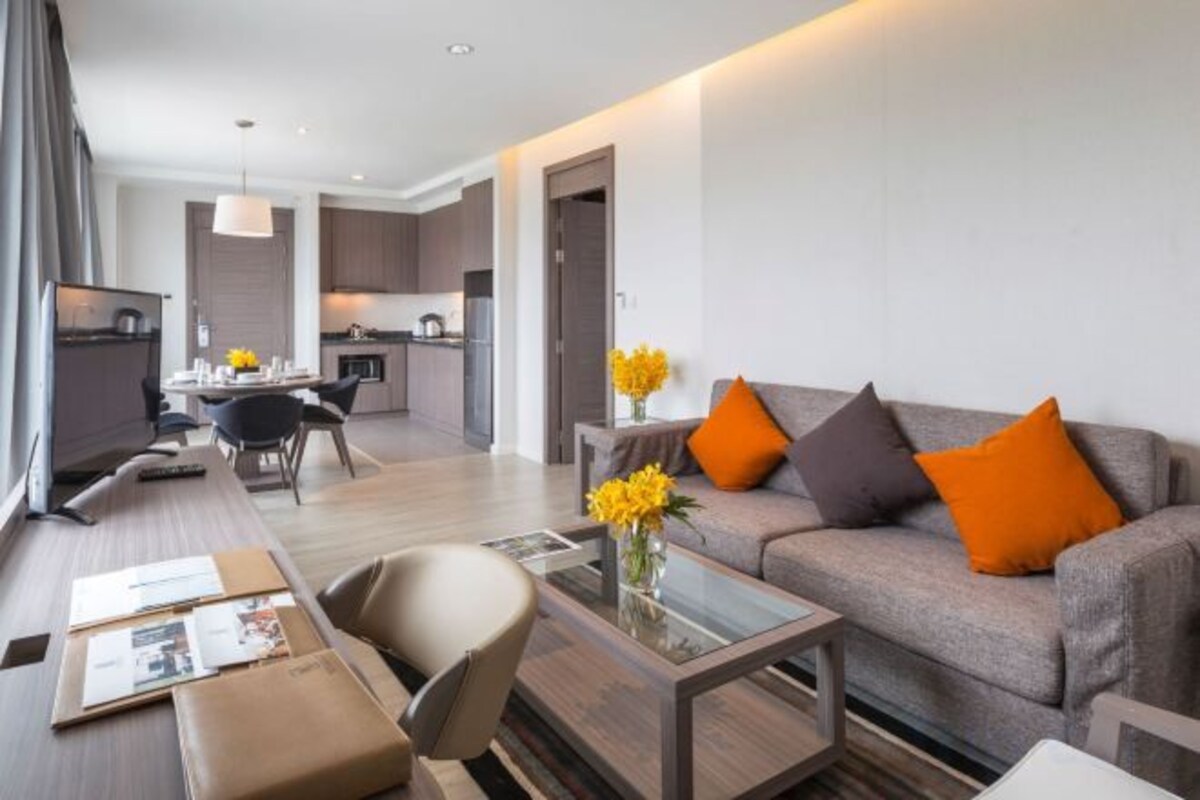 One Bedroom Suite