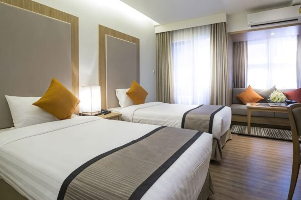 In-room safe, desk, blackout drapes, WiFi (free)