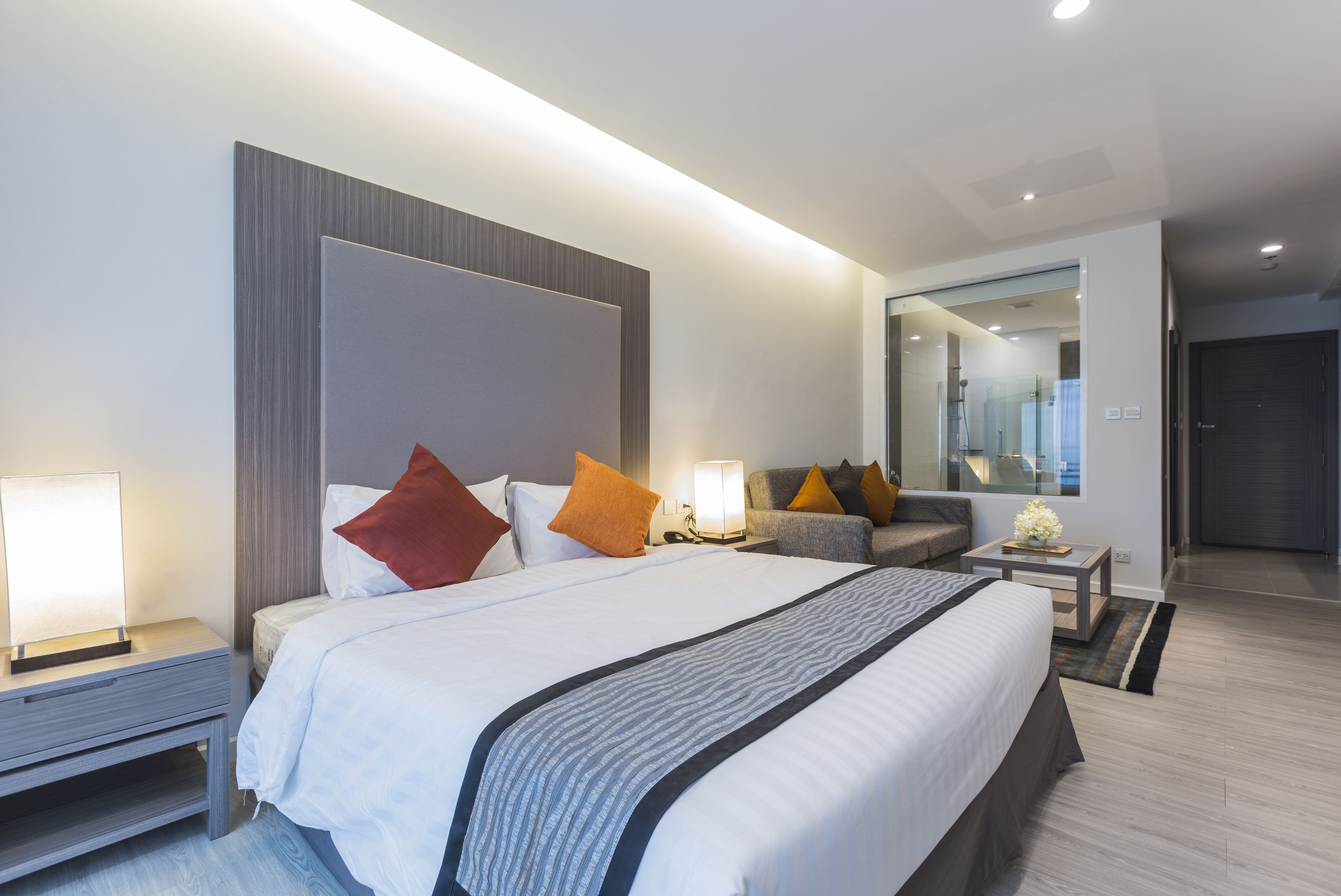 studio | 1 bedroom, in-room safe, desk, blackout curtains