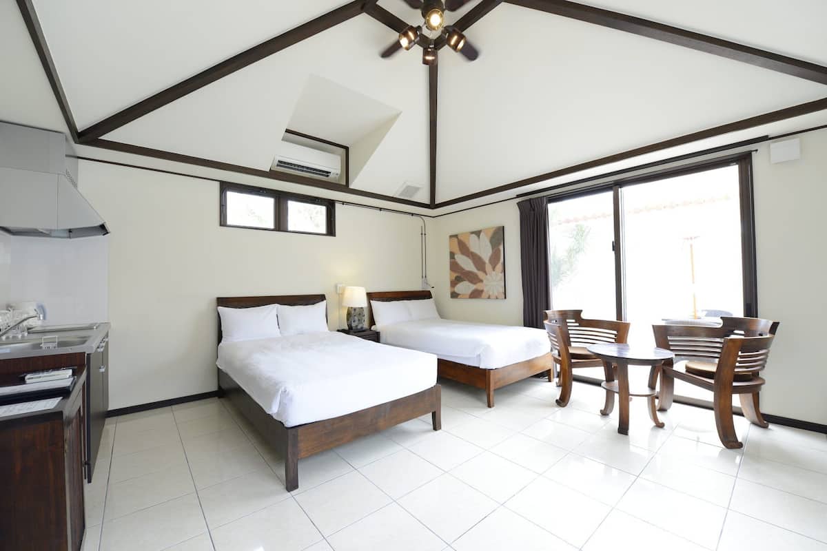 Chambres insonorisées, Wi-Fi gratuit, draps fournis