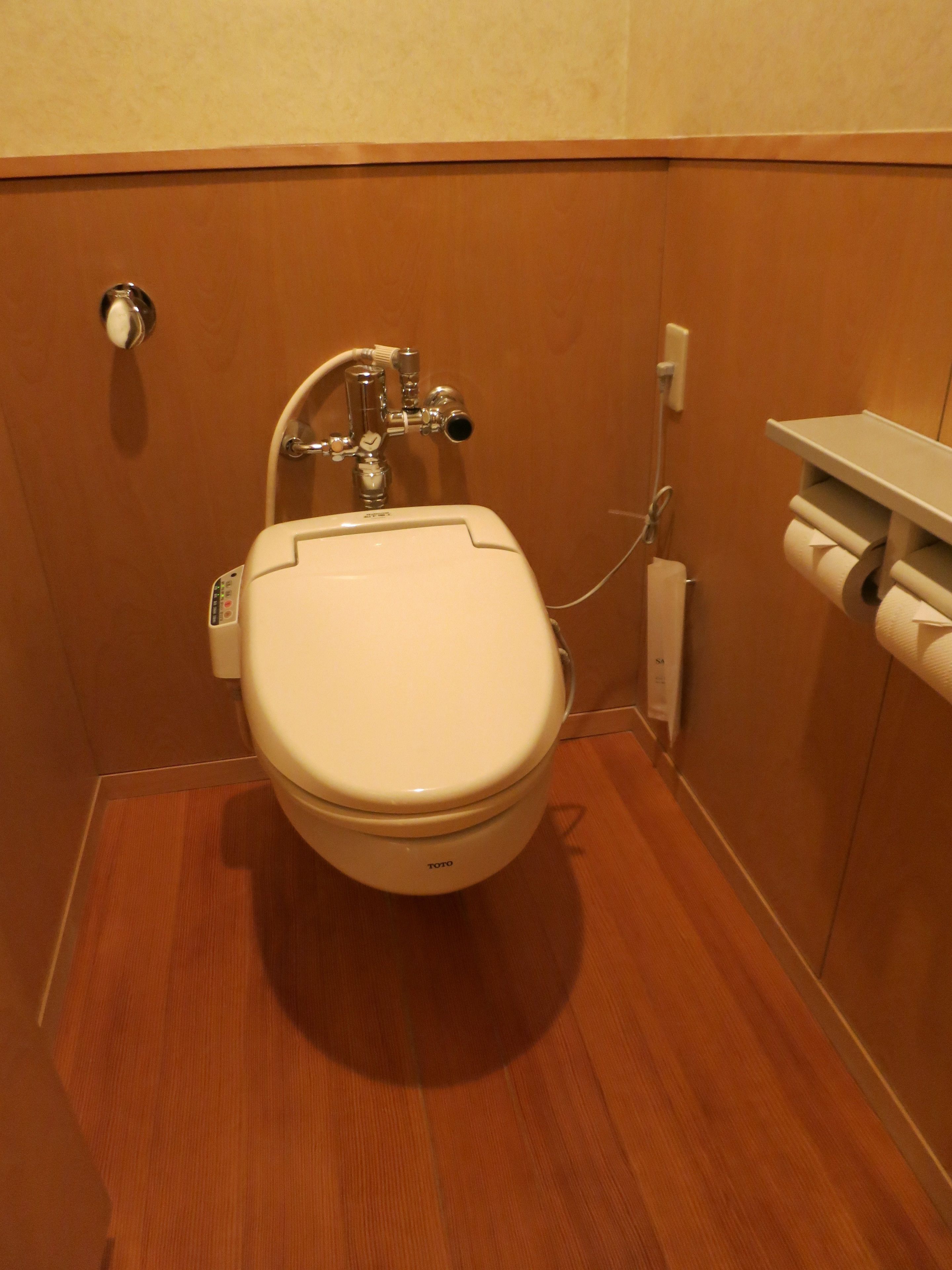 japanese style room, non smoking | desk, free wifi, bed sheets, wheelchair access
